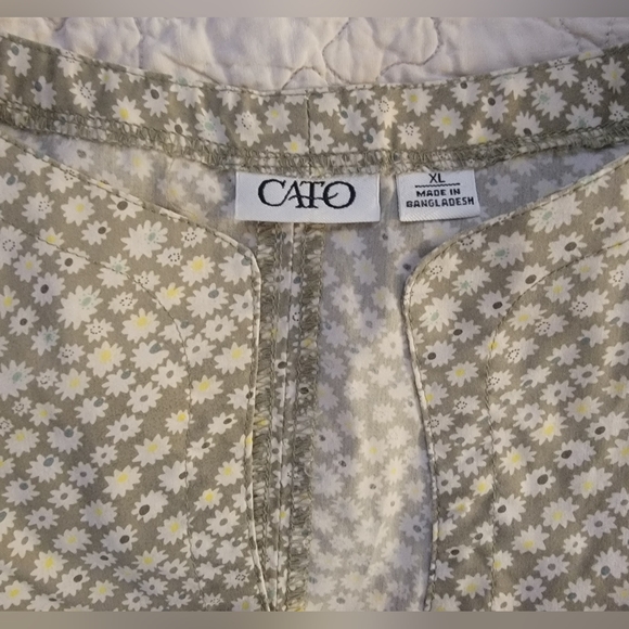 Top - Picture 2 of 2